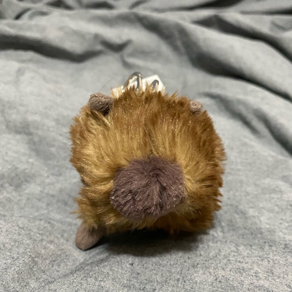 Jellycat capybara bag charm - Picture 2 of 11